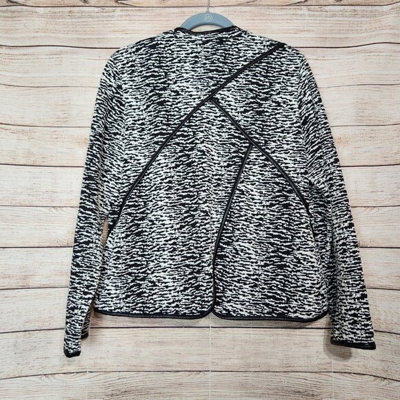 Women's CHICO'S Zebra-Print Style Jacquard Jacket Black & White Size 2 (M/L) - Picture 9 of 13